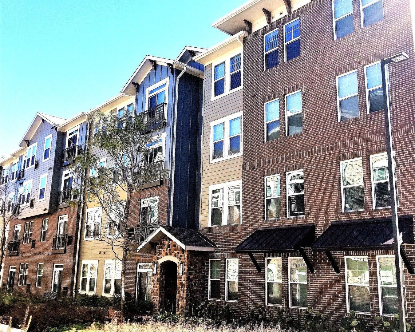 690 E Algonquin Road 2210 — photo