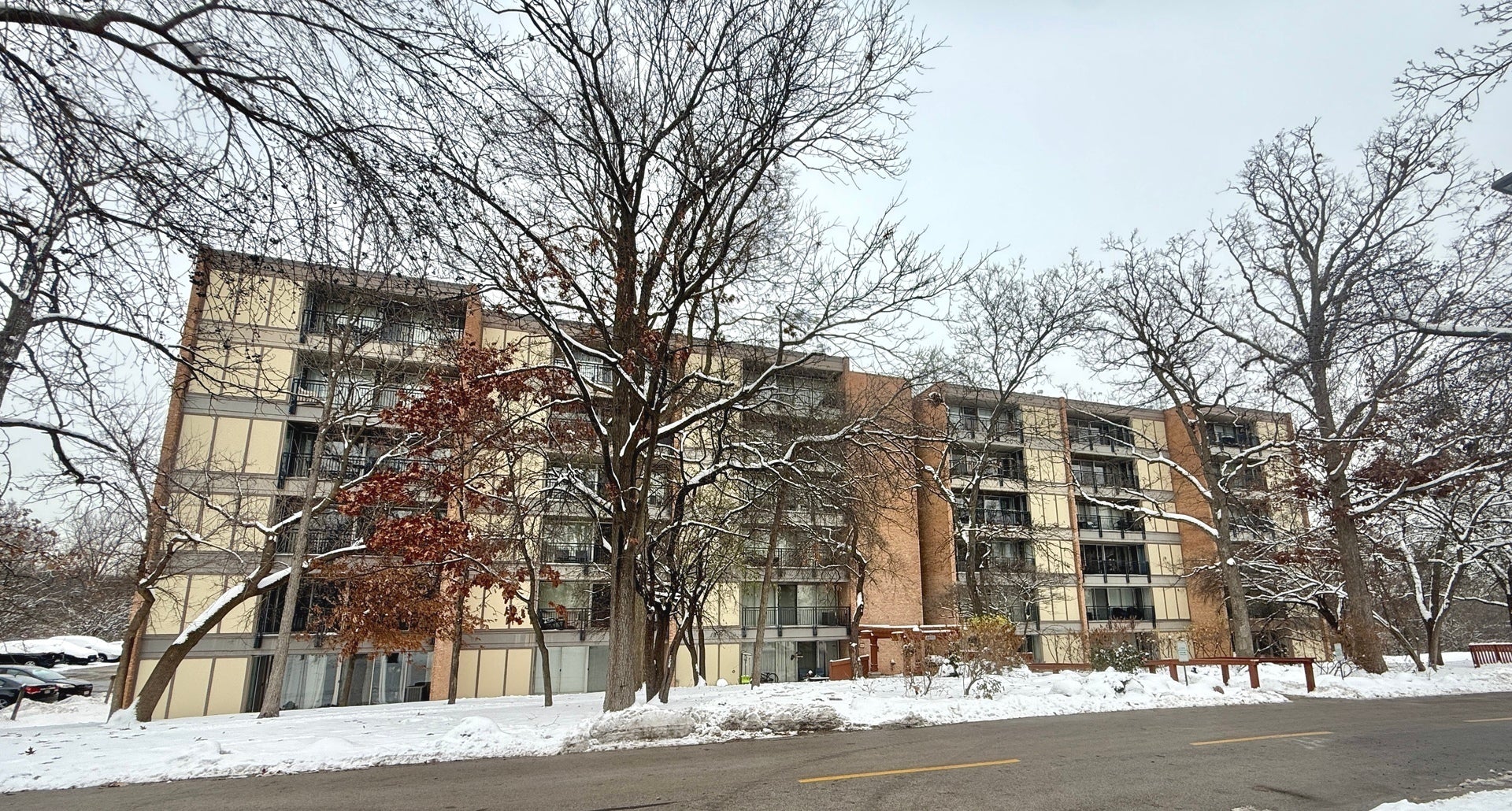 6010 Oakwood Drive 5D — photo
