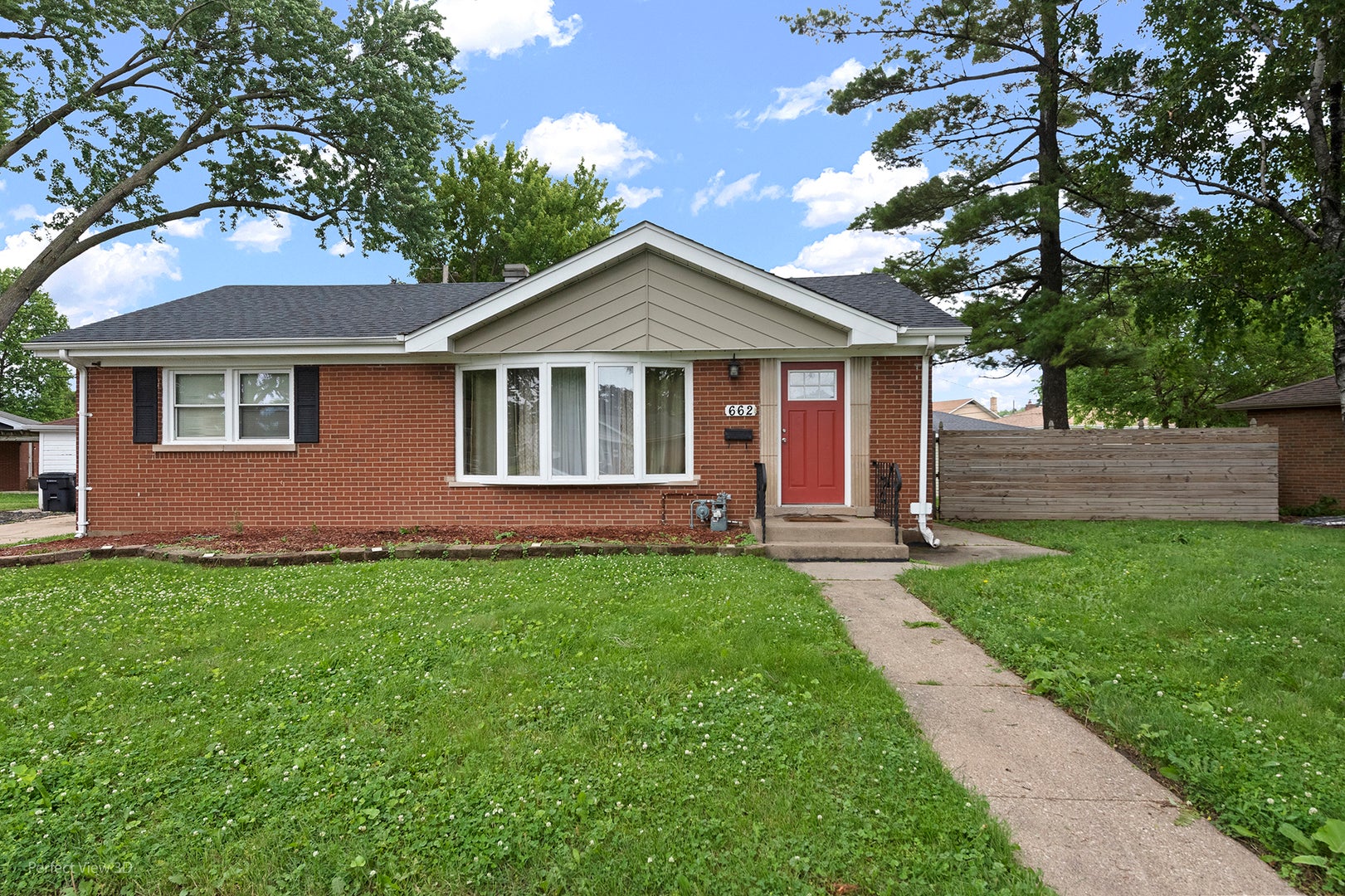 662 E 159th Place — photo