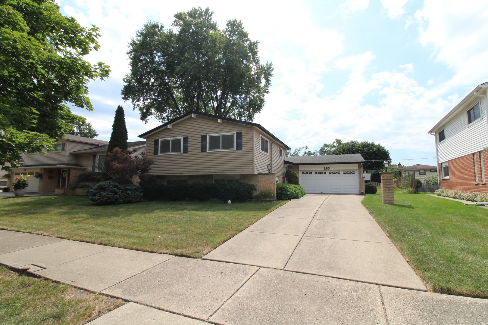 263 Norman Court — photo