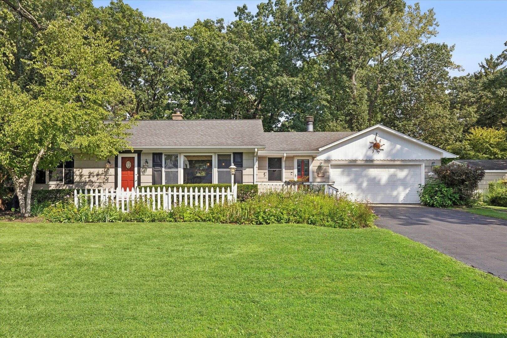 309 Forest Knoll Road — photo