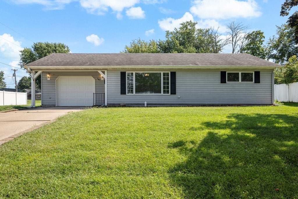 101 Riverview Drive — photo