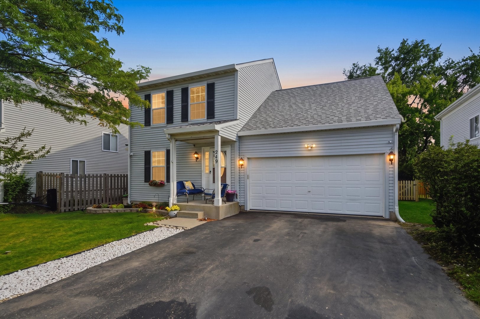 249 E Cobbler Court — photo