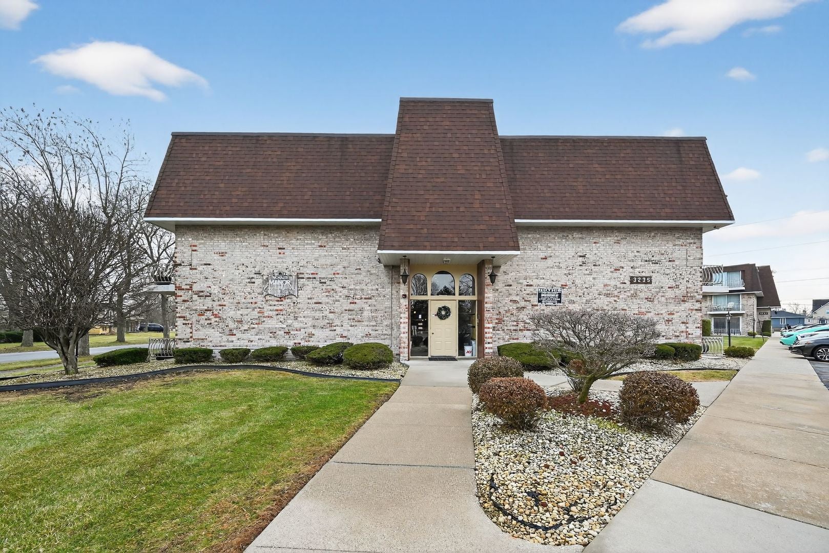 3235 S Manor Drive 104 — photo