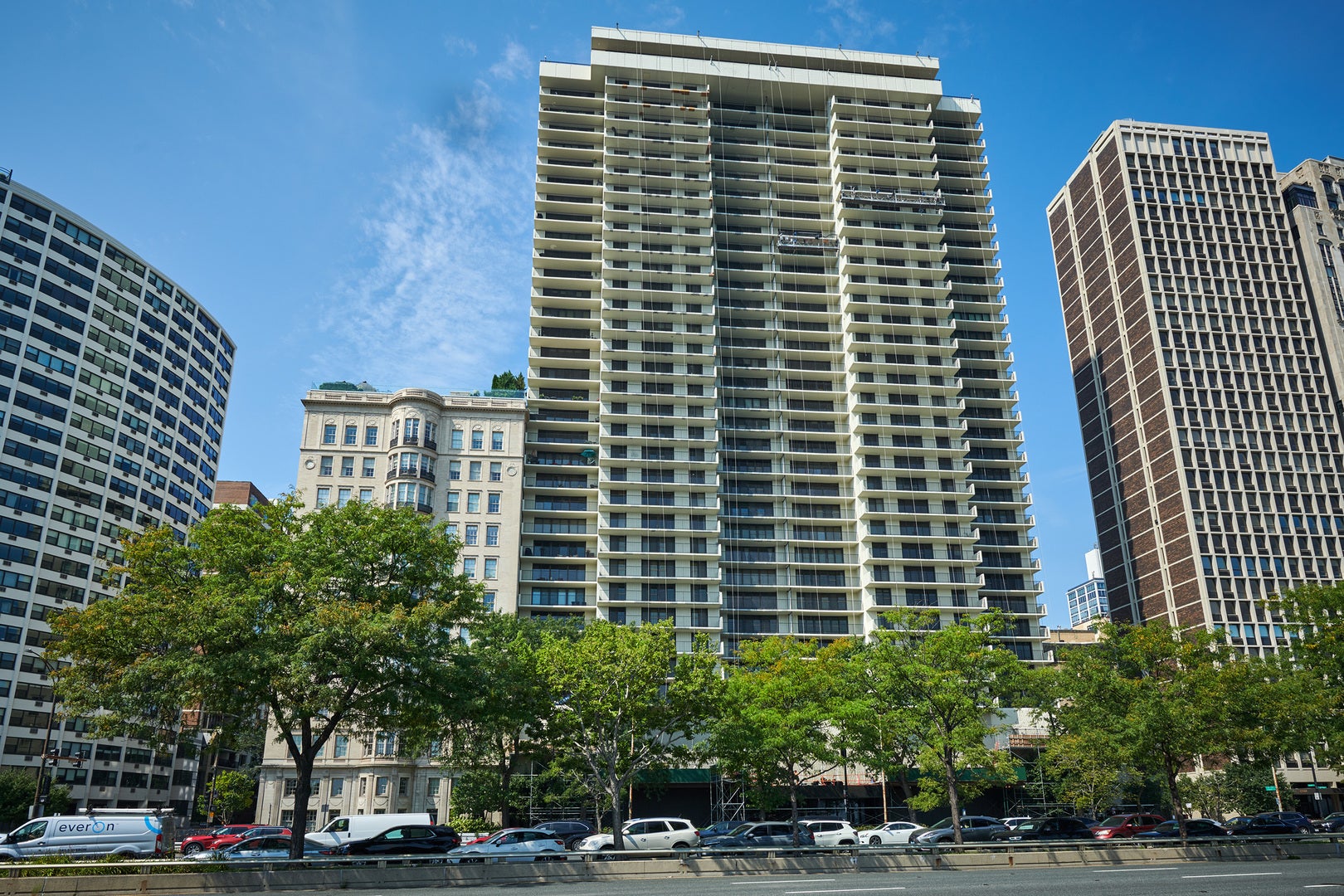 1212 N Lake Shore Drive 24Bn — photo