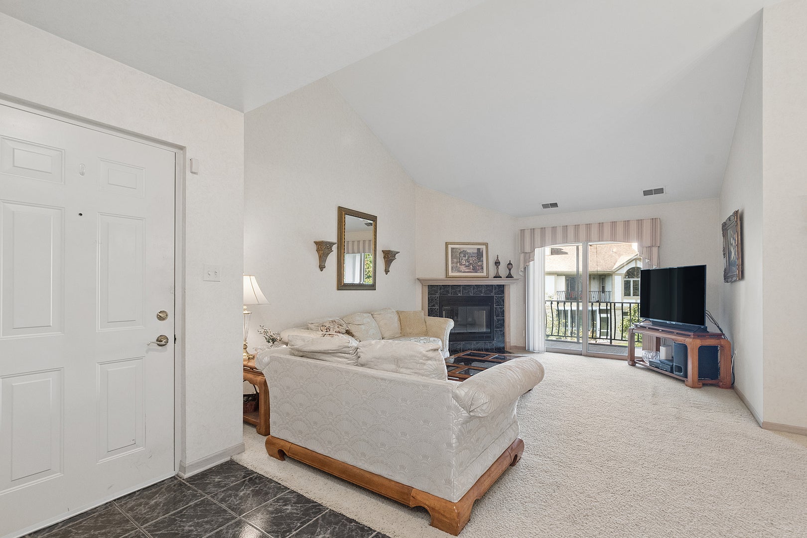 18430 PINE CONE DR — photo 3