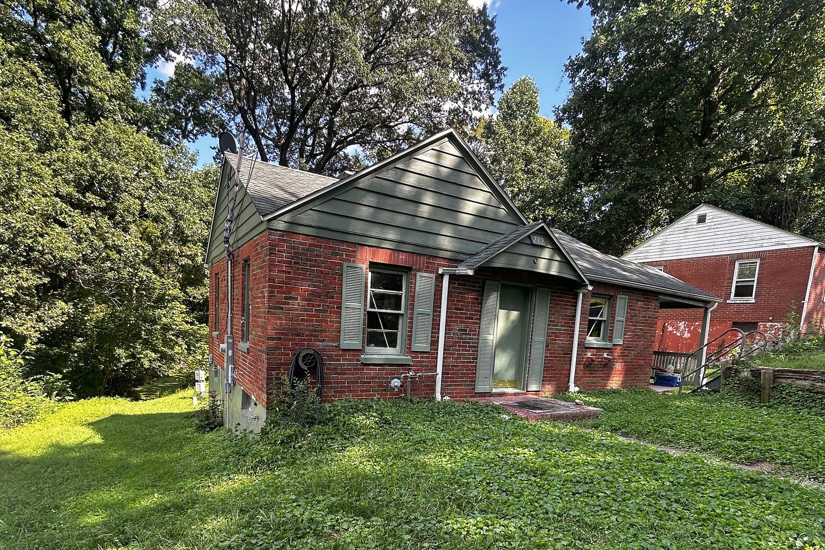 212 Tomlinson Street — photo