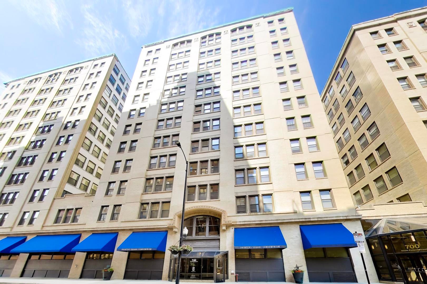 740 S Federal Street 1005 — photo