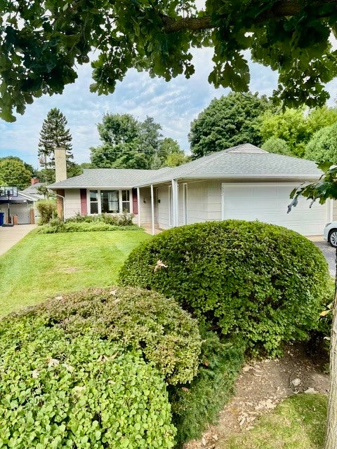 531 Pinecrest Lane — photo