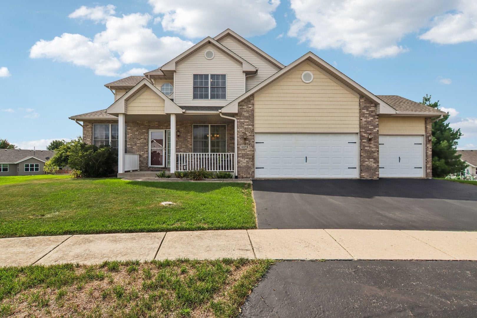 4478 Tufted Deer Court — photo