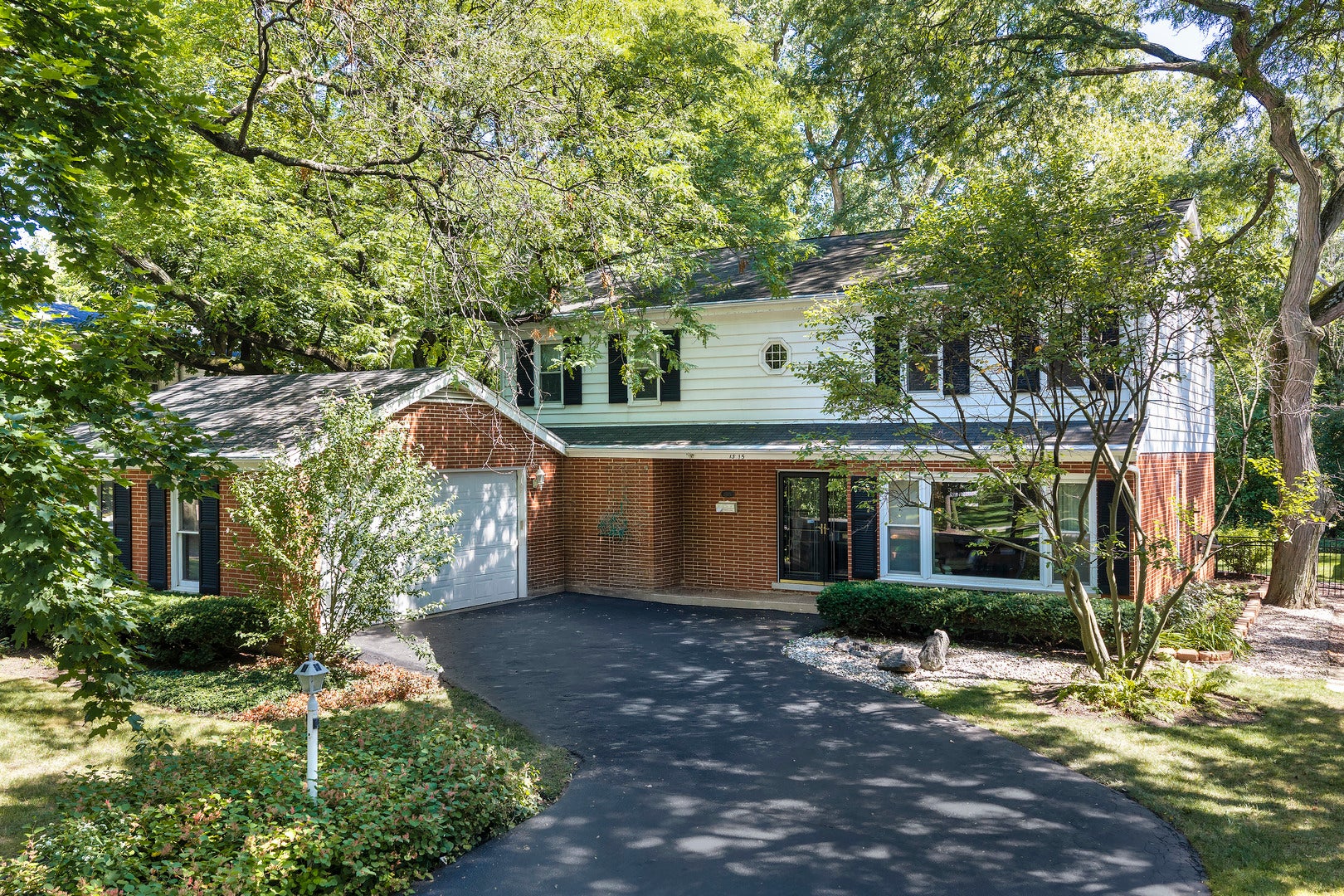 1515 Sequoia Trail — photo