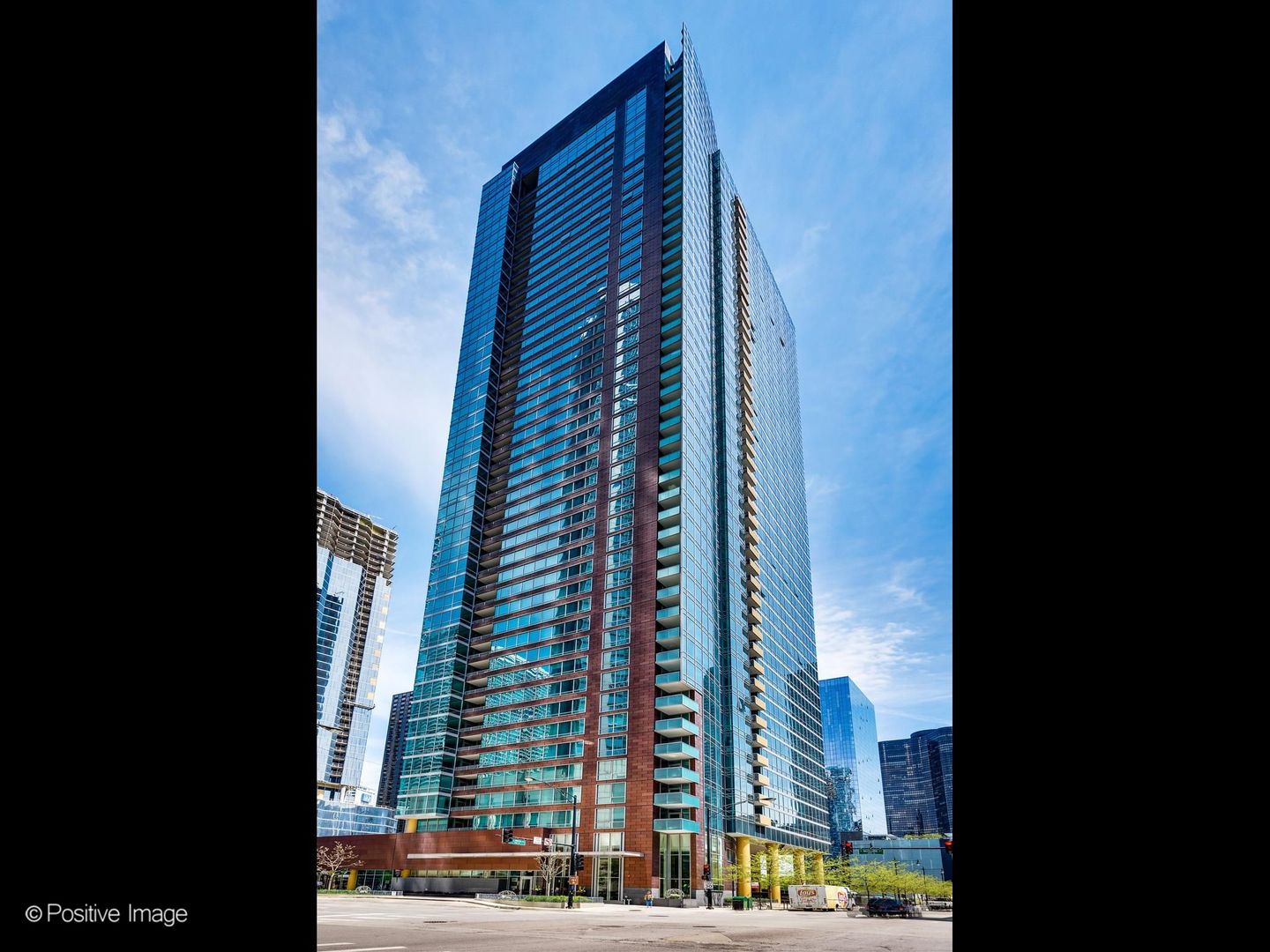 505 N McClurg Court 905 — photo