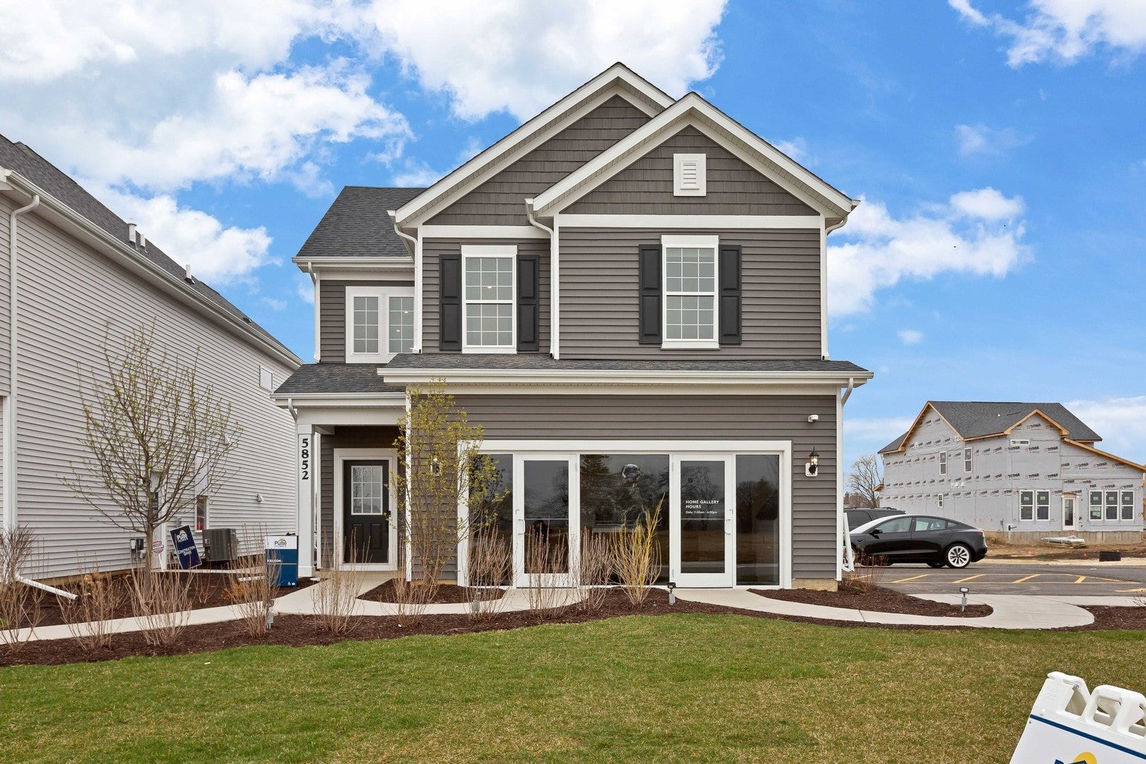 2651 Lawlor Lane — photo