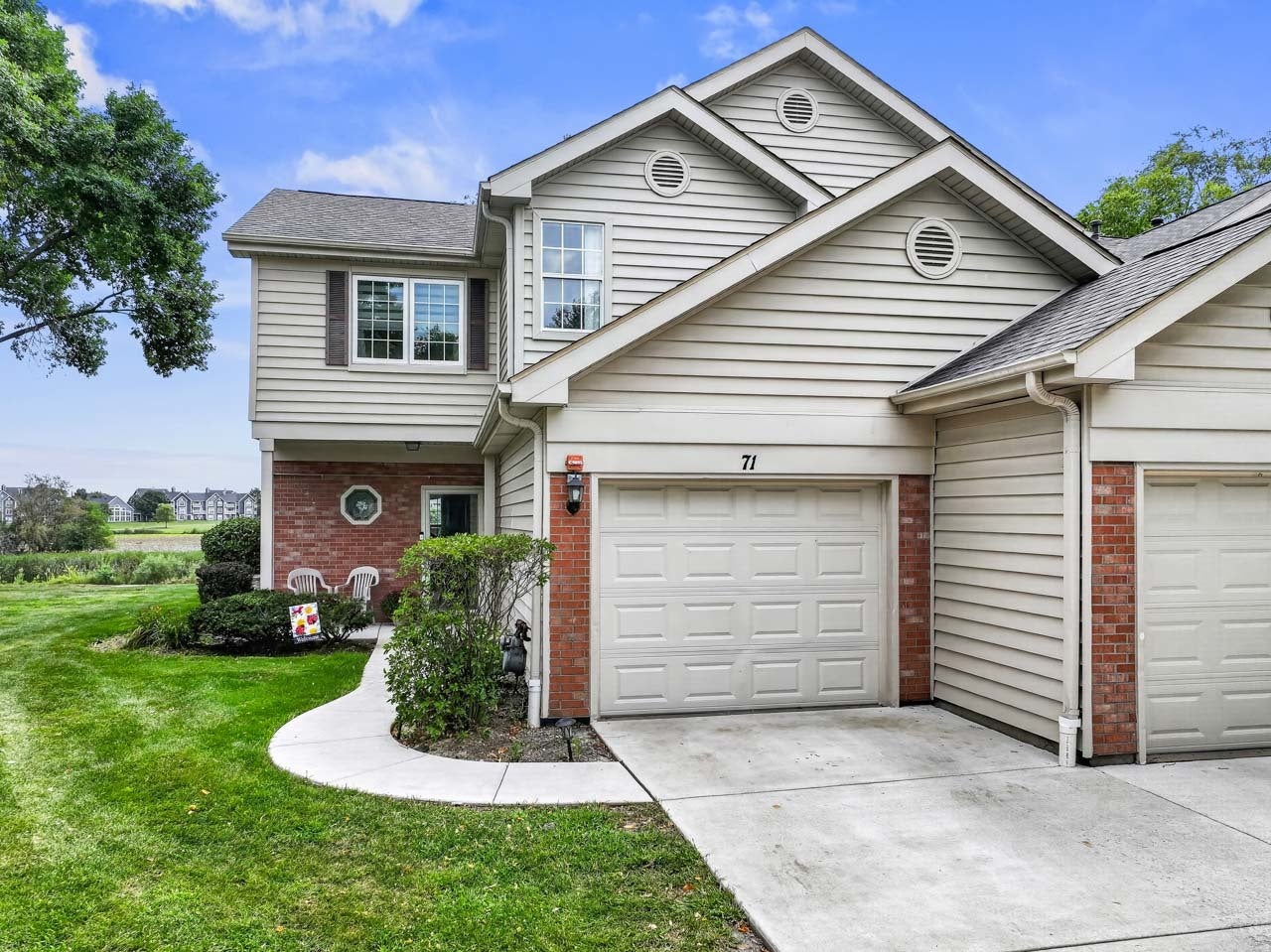 71 Golfview Drive — photo