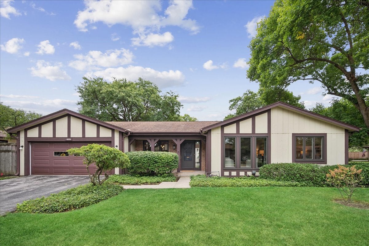 1464 Estate Lane — photo