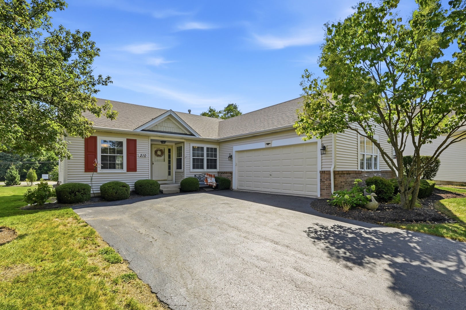 210 Stillwater Court — photo