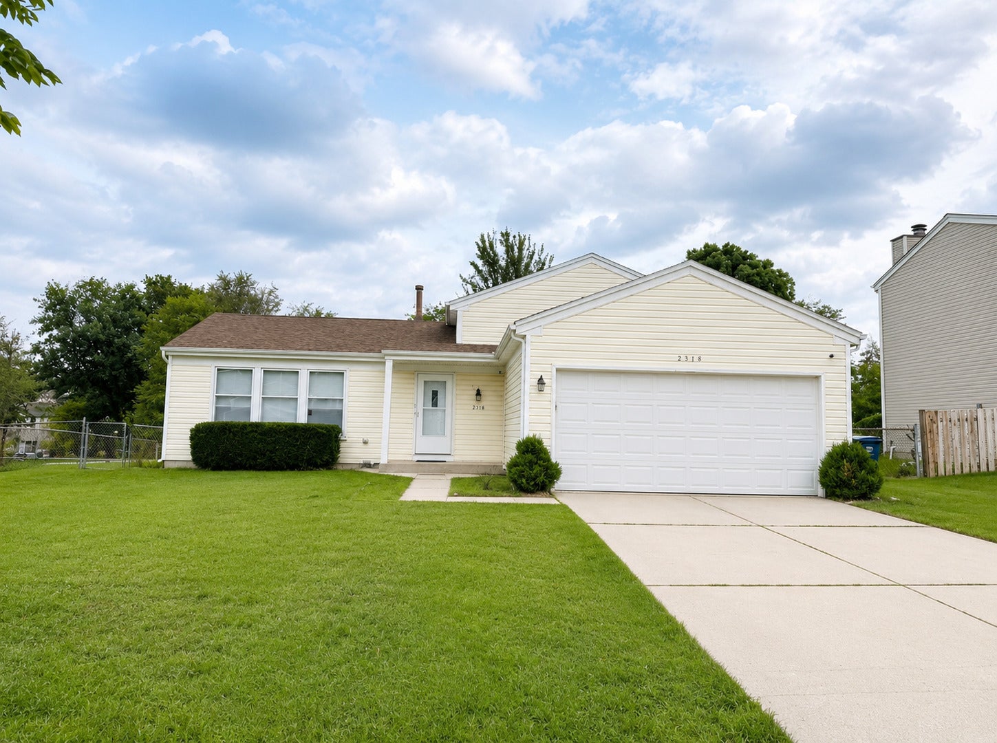 2116 Briar Hill Drive — photo
