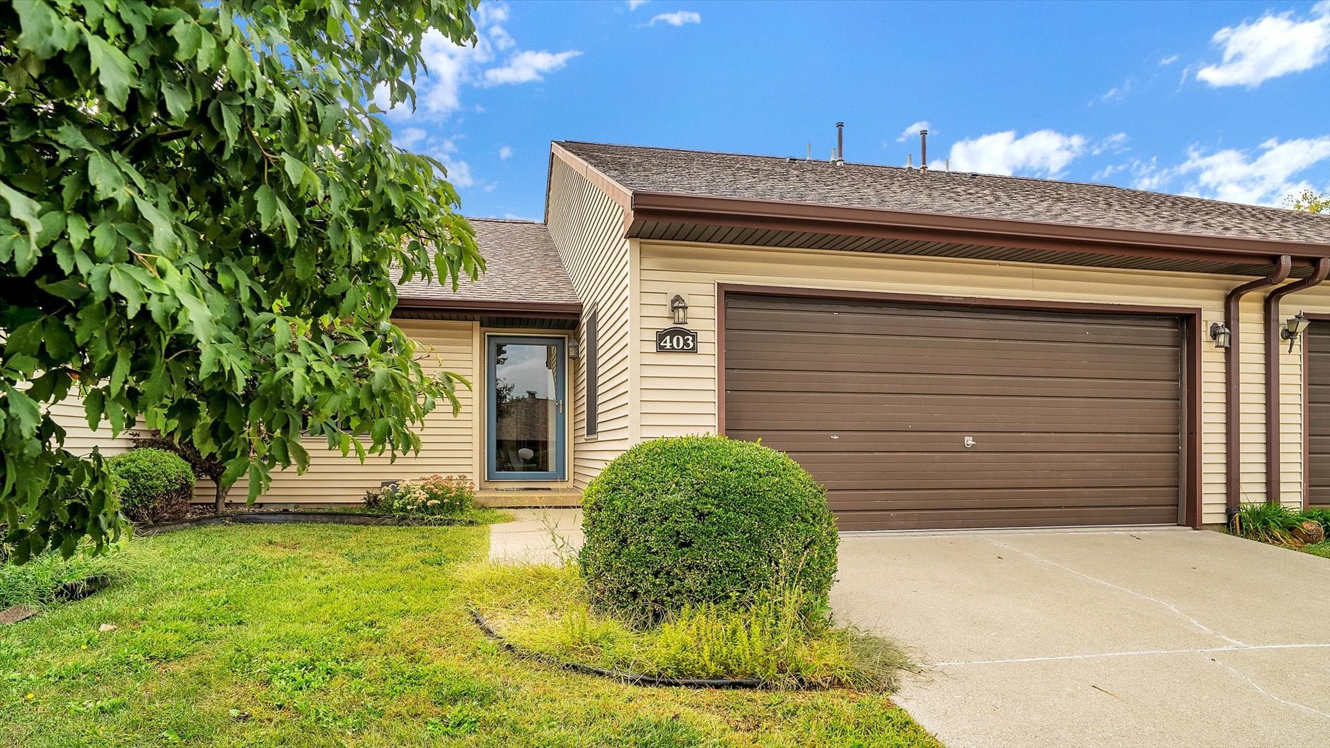 403 Clearwater Drive 403 — photo