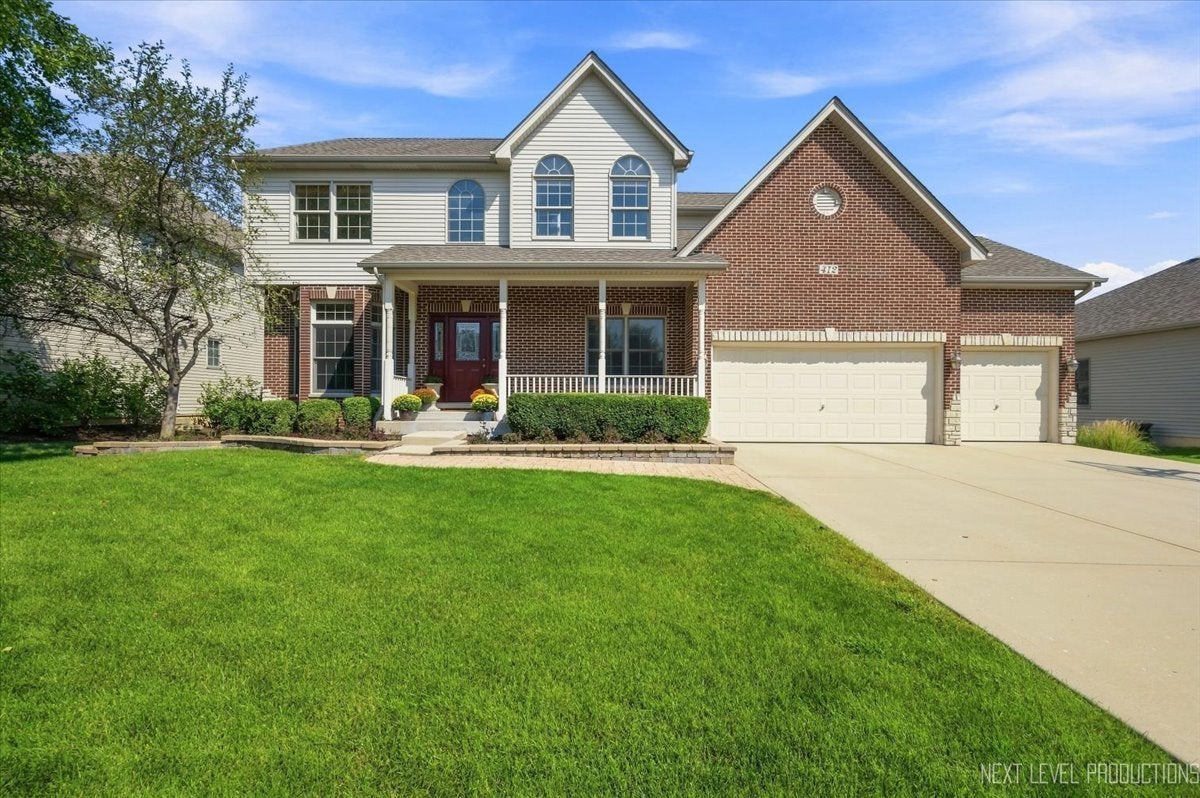 412 Deerfield Drive — photo