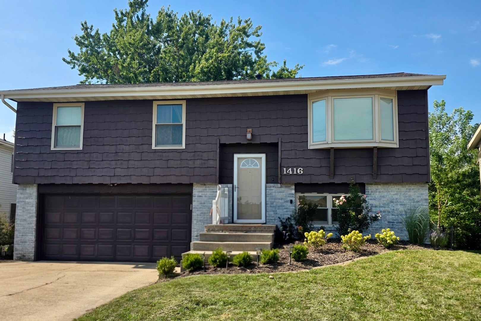 1416 N Hershey Road — photo