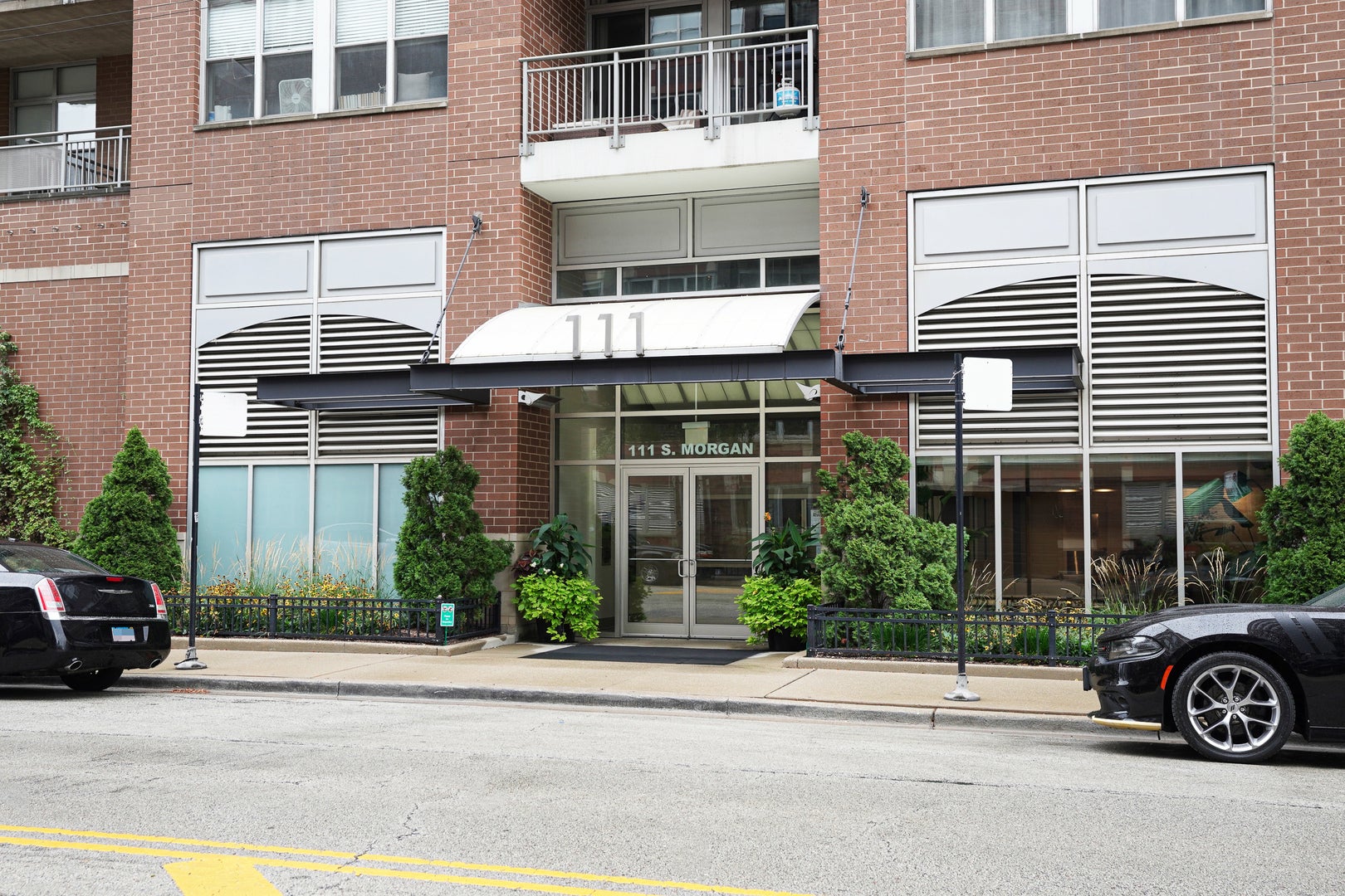 Home in Chicago, IL 60607 — photo 2