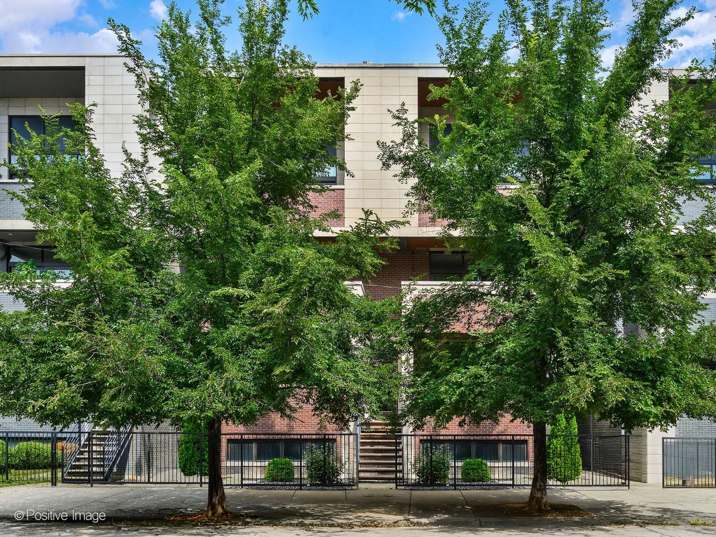 1224 W Ohio Street 3E — photo