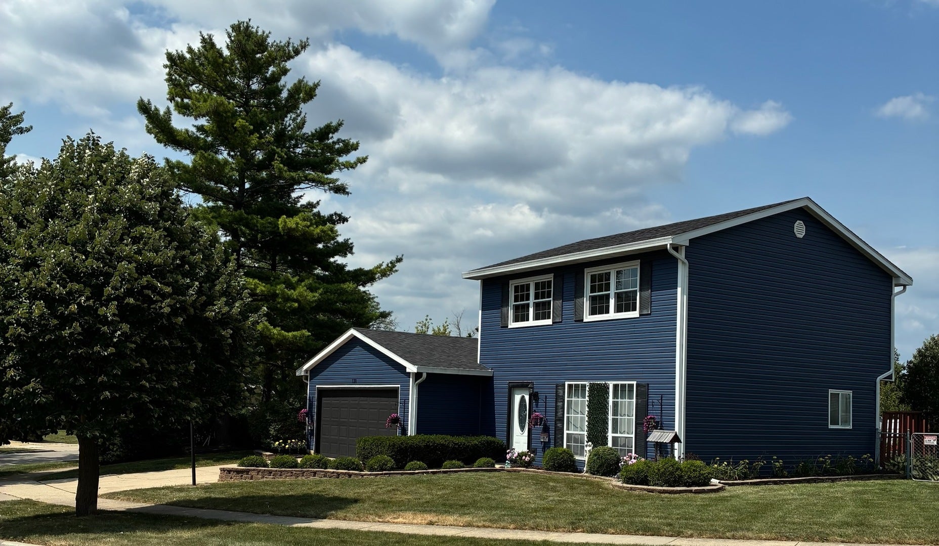 130 Lasalle Road — photo