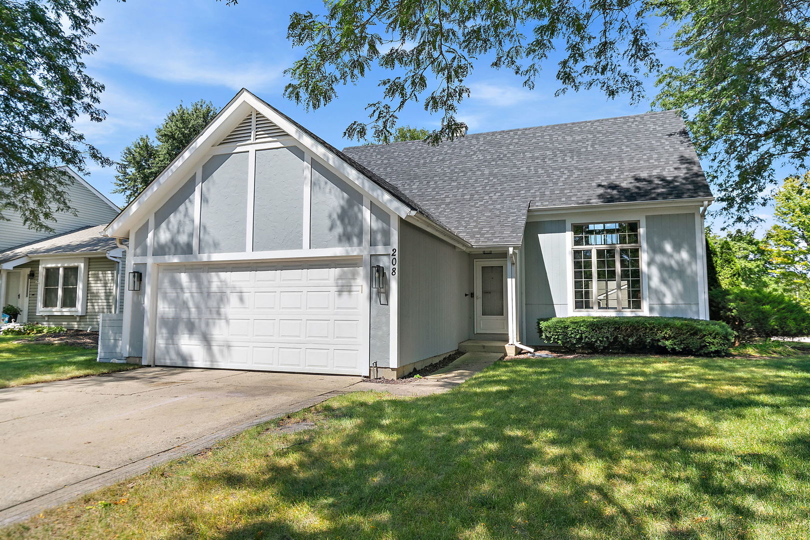 208 Carol Ann Drive — photo