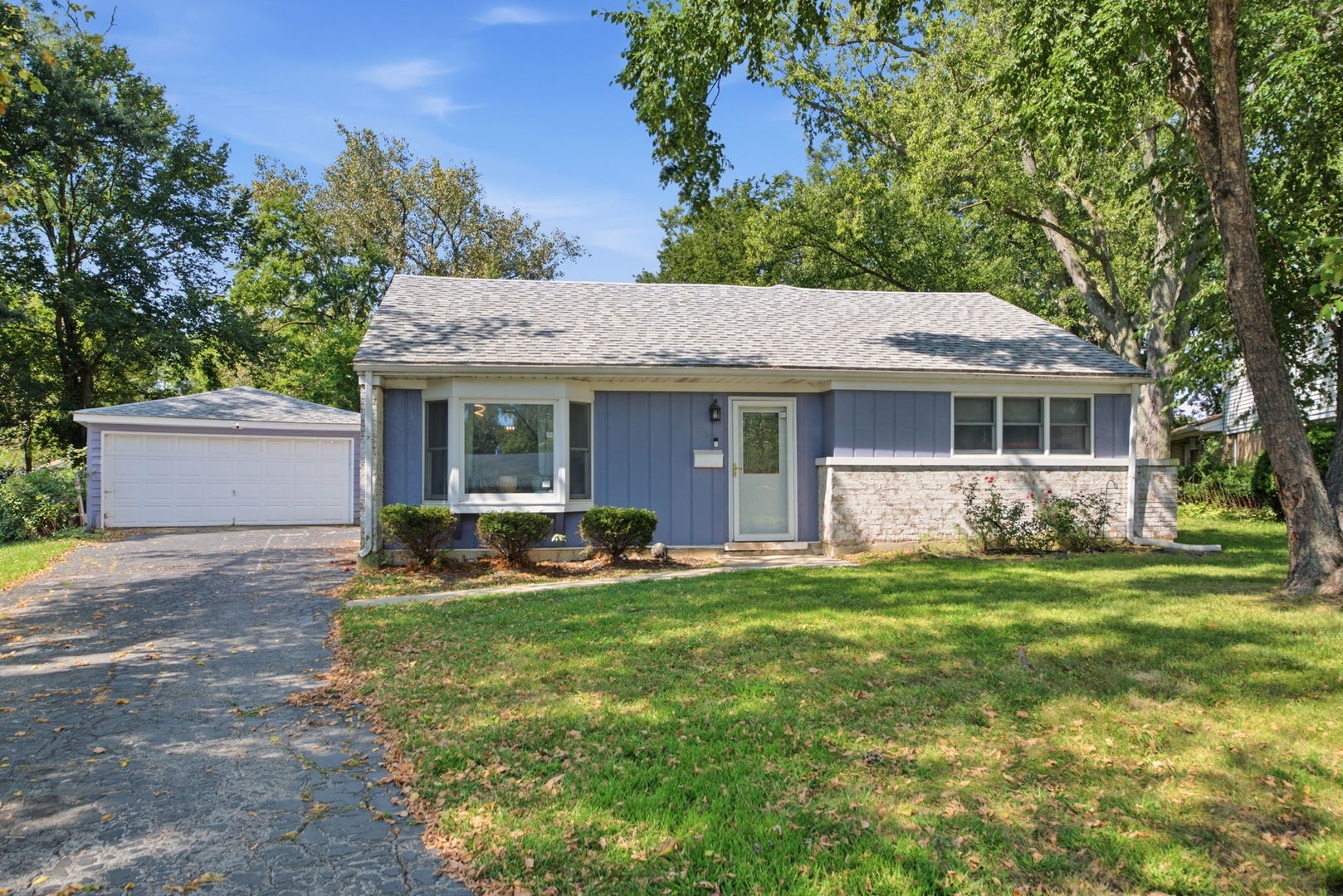 6 Mantua Court — photo