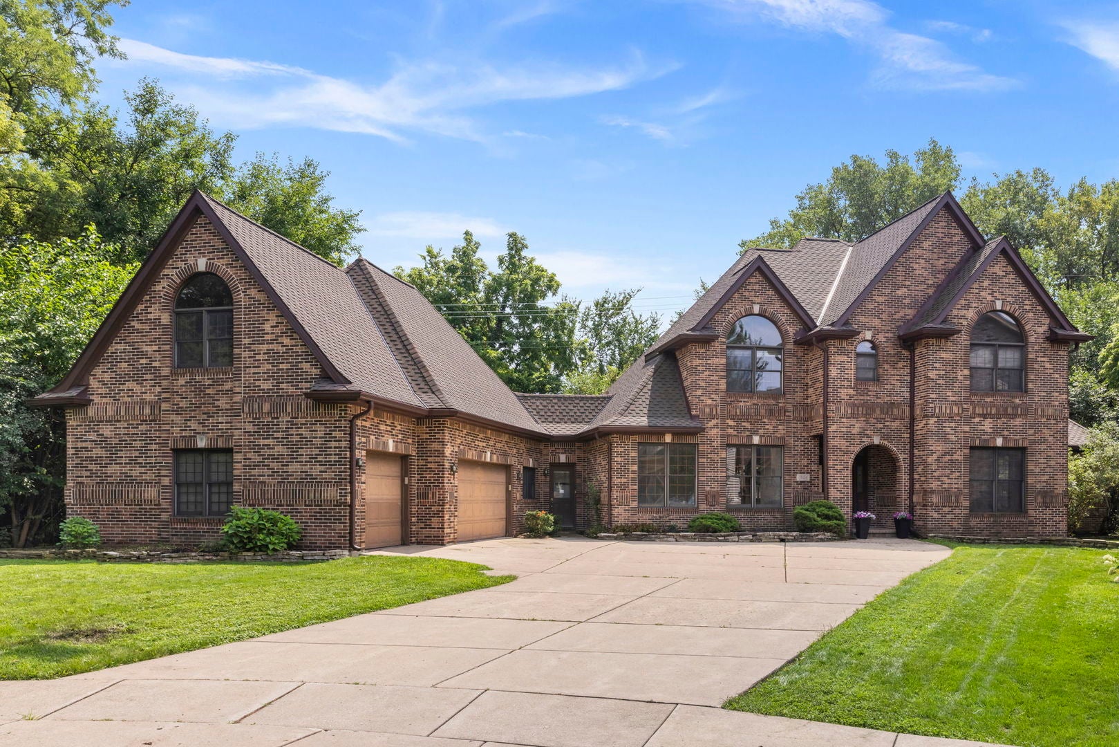 1524 Lloyd Court — photo