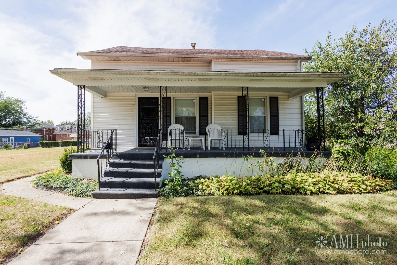 765 N Rosewood Avenue — photo
