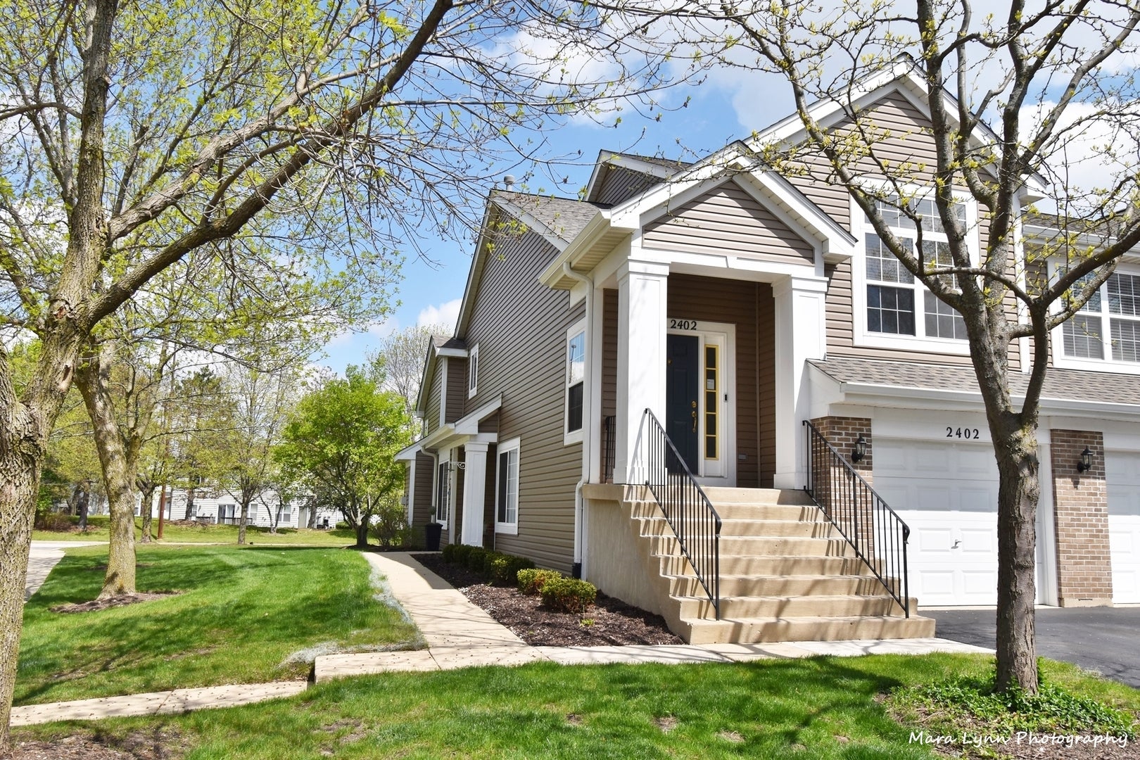 2402 Wilton Lane 2402 — photo