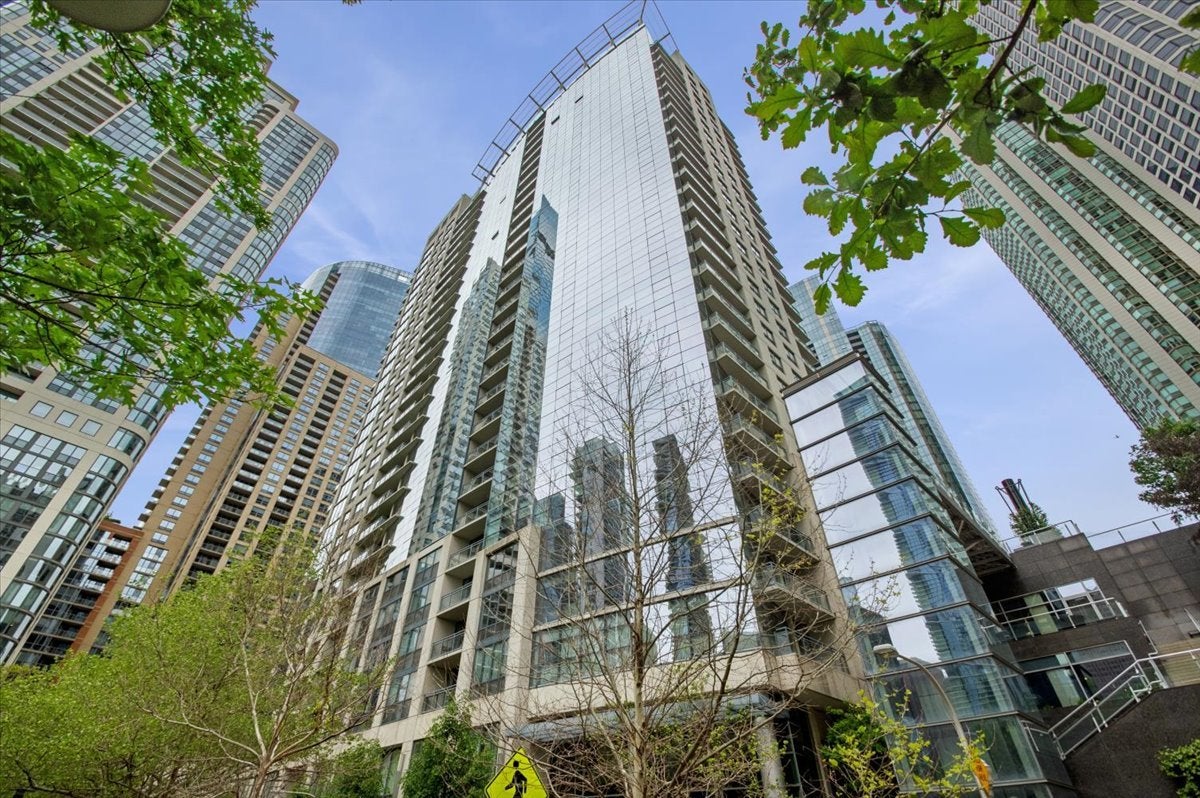 201 N Westshore Drive 2006 — photo