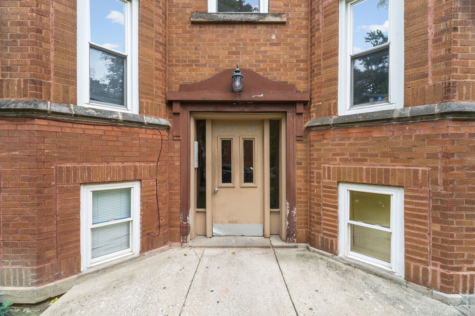 6301 N Richmond Street 1Aa — photo