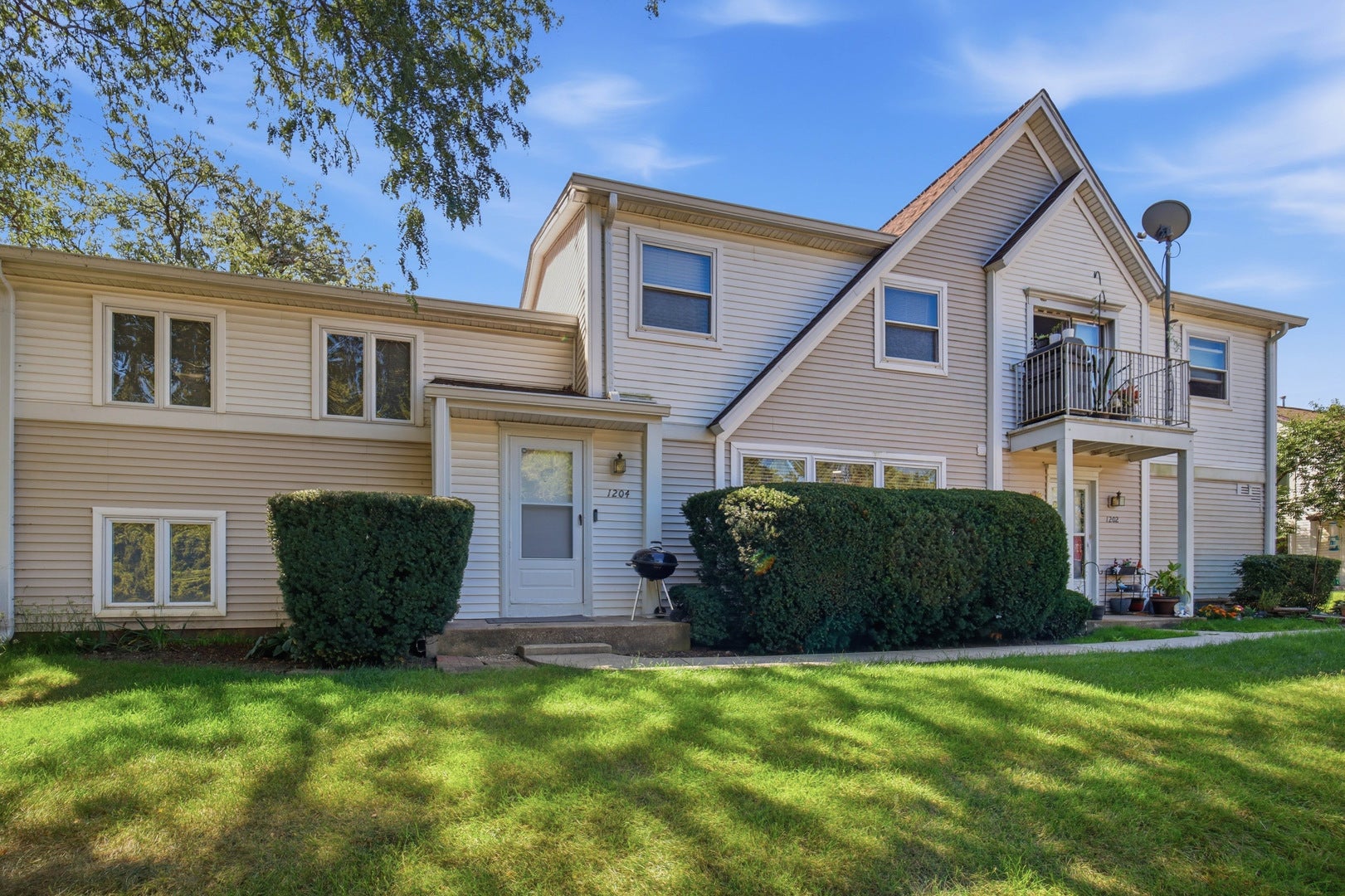 1204 Inverrary Lane — photo