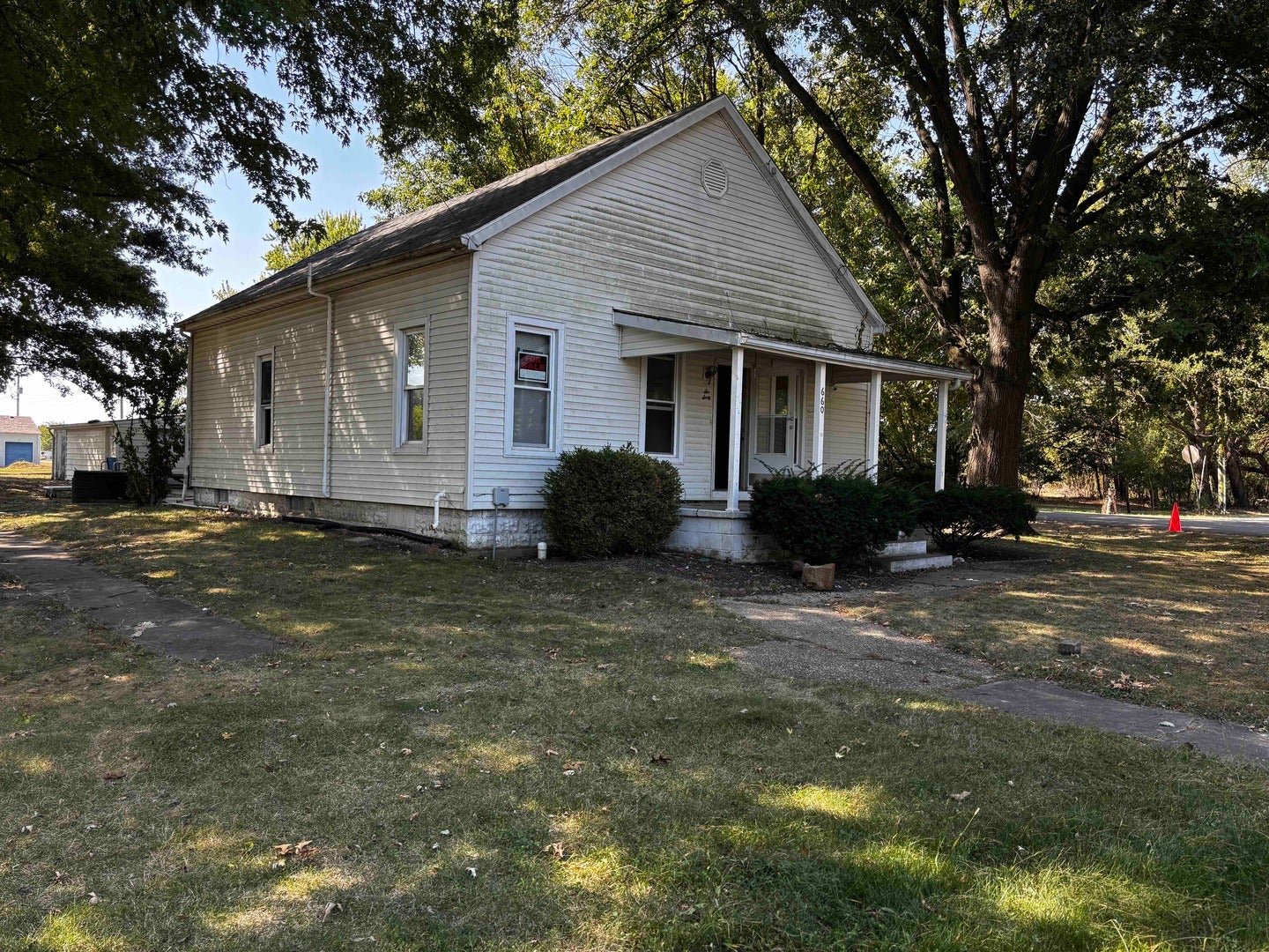 660 W Jackson Street — photo