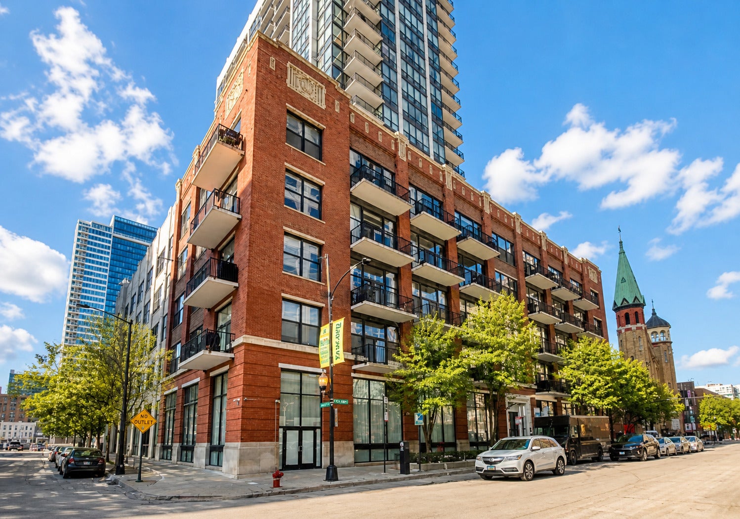 210 S Desplaines Street 2203 — photo