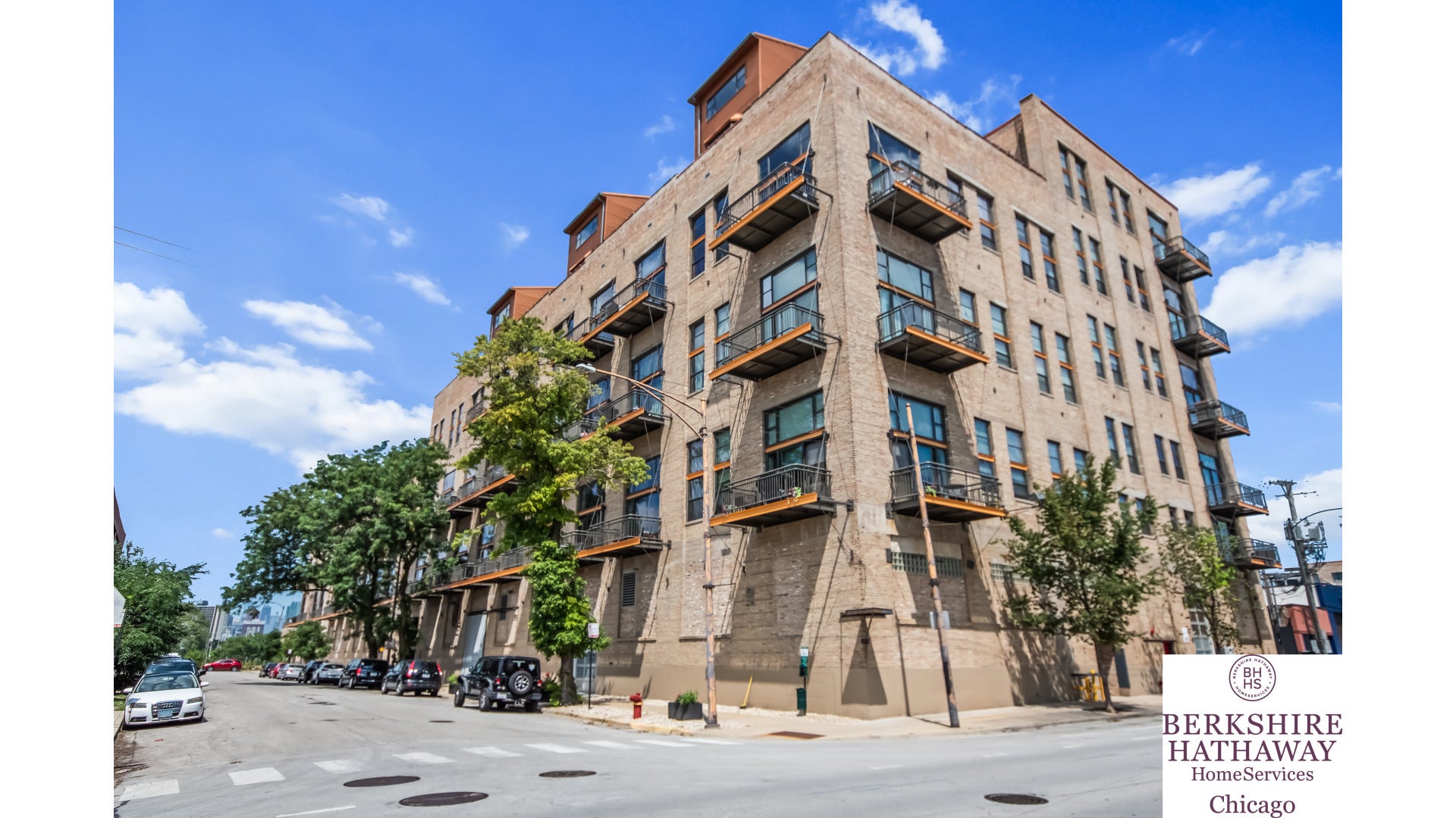 2545 S Dearborn Street 608 — photo