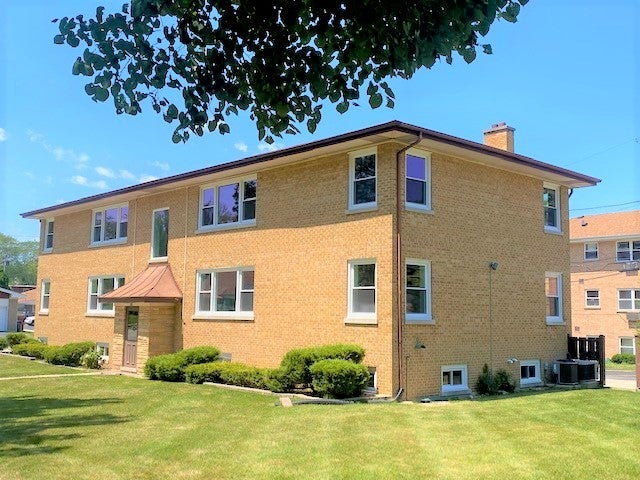 736 E Division Street 2E — photo