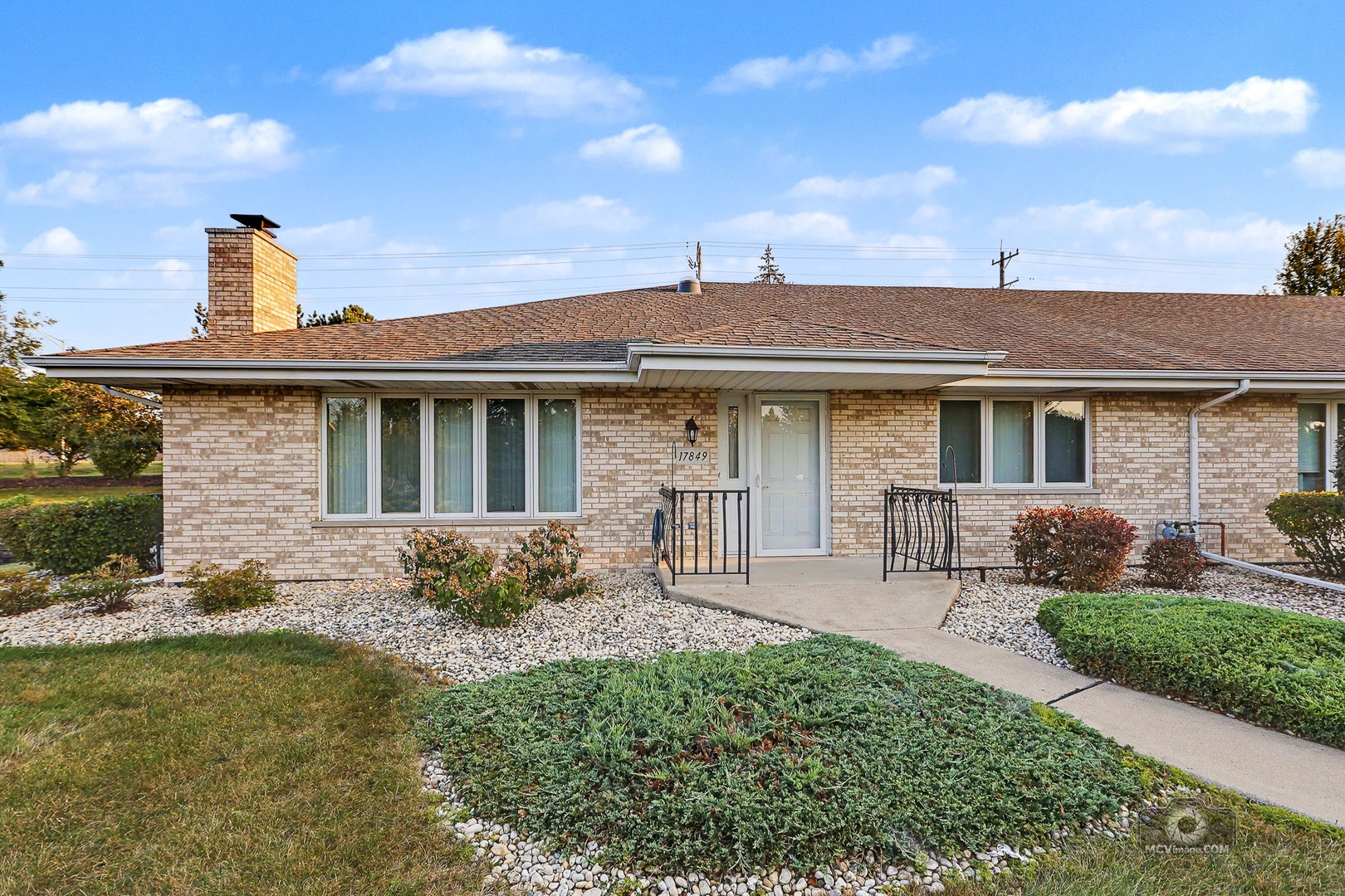 17849 Columbus Court — photo
