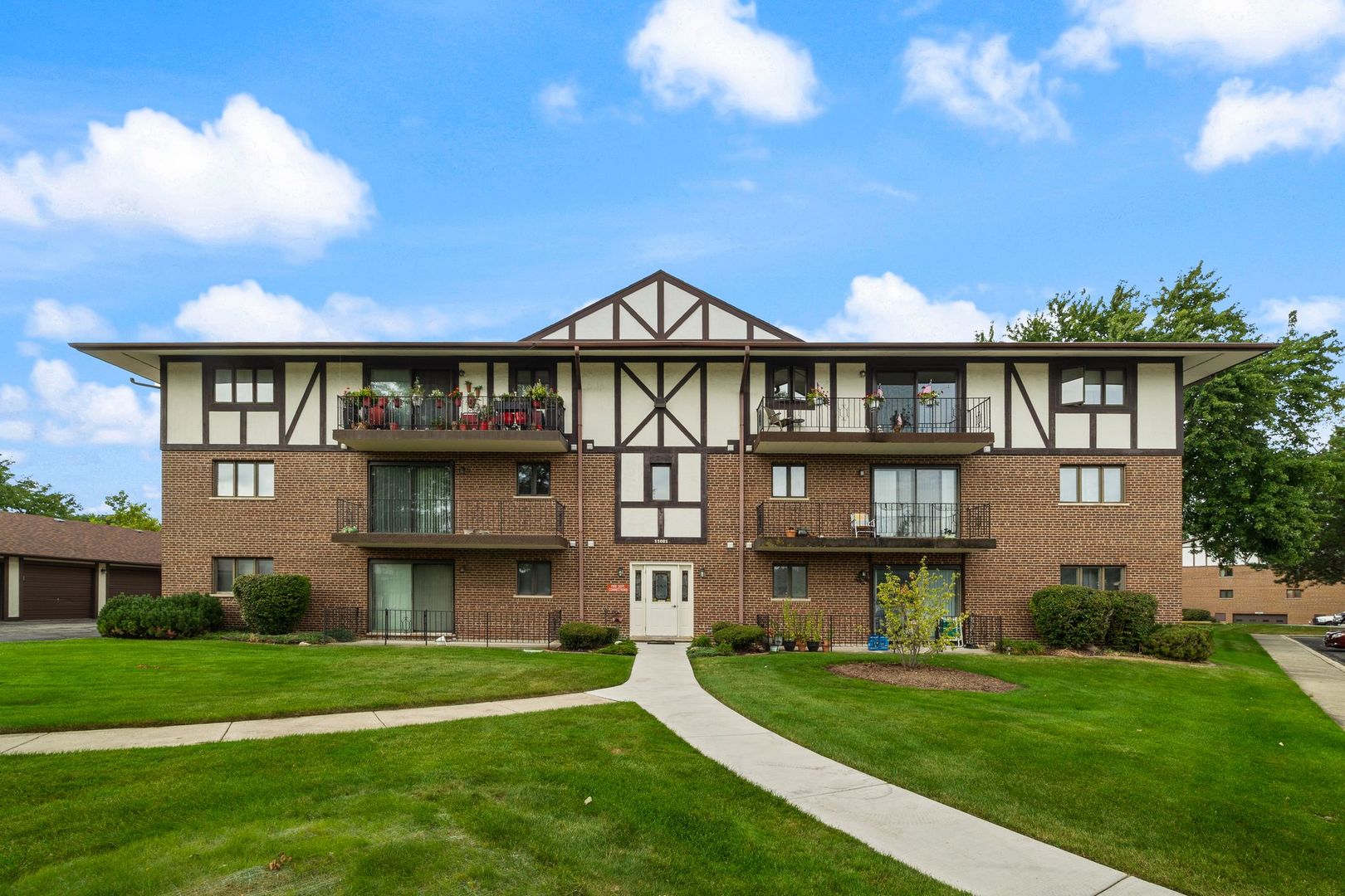 11021 S Theresa Circle 2D — photo
