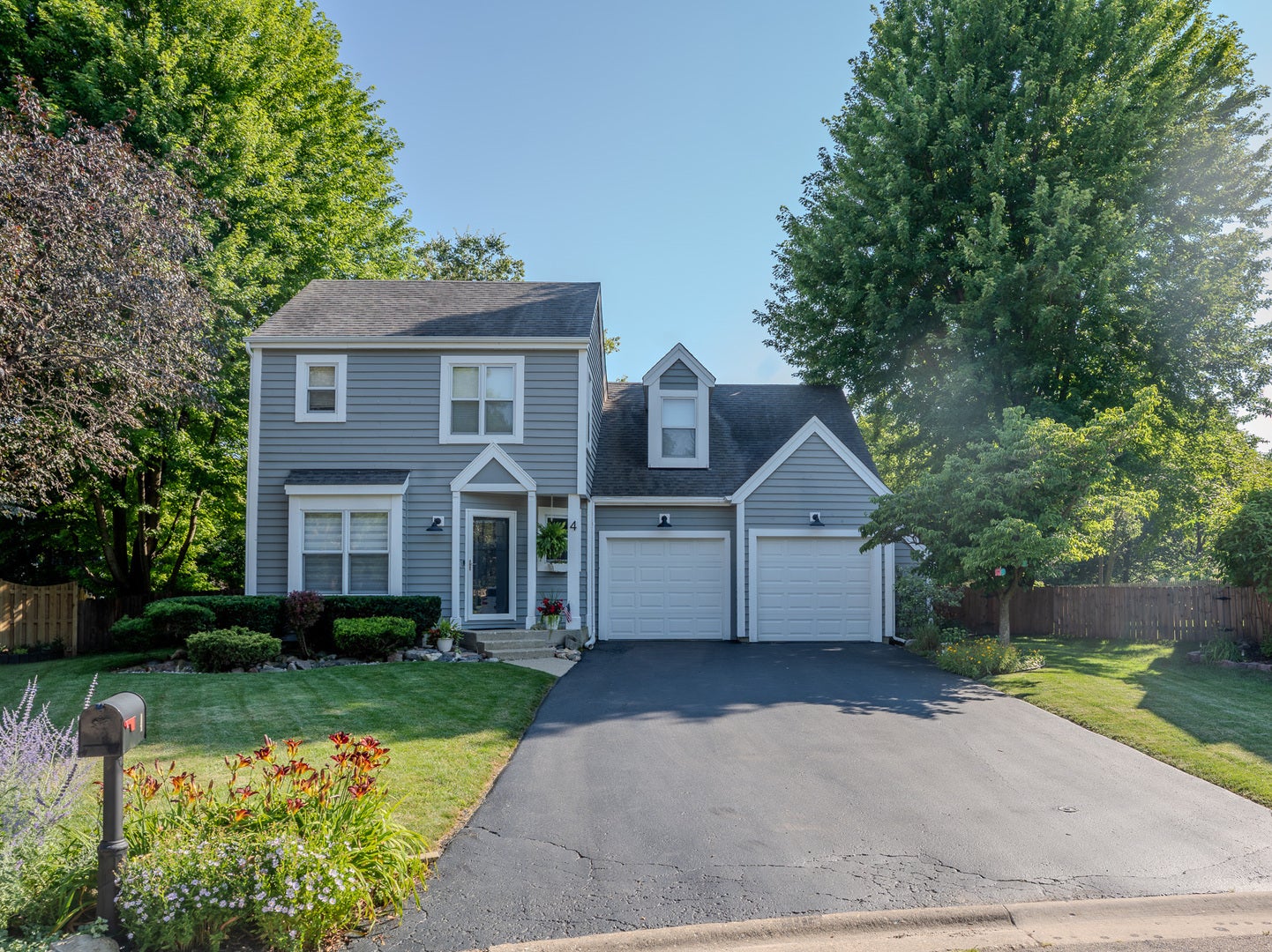 4 Mainsail Court — photo