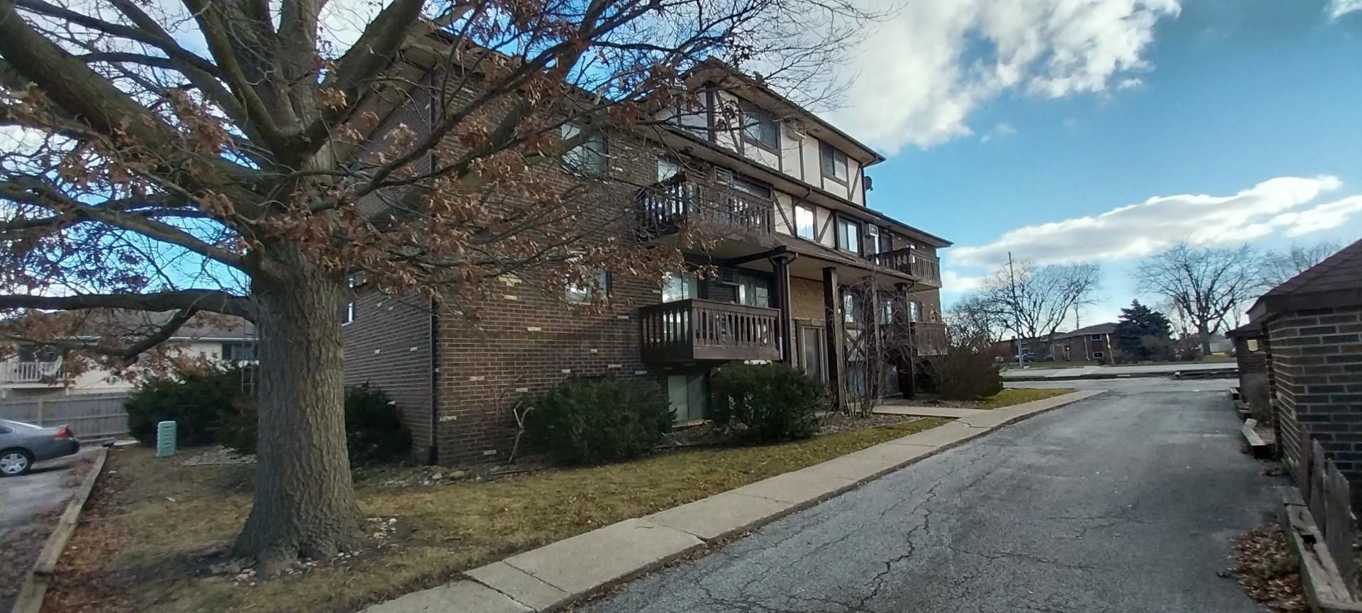 352 N Birch Street — photo