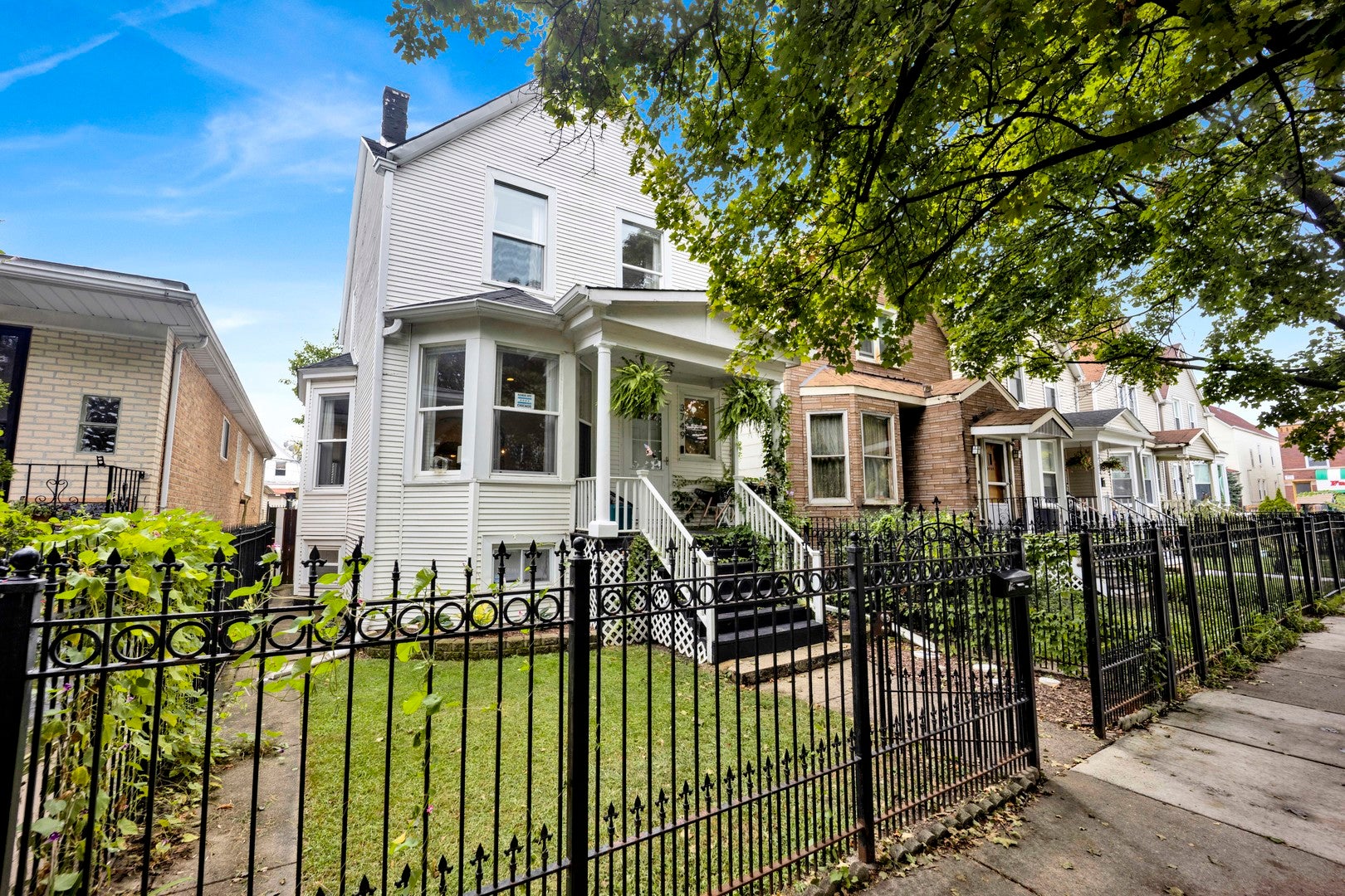 3749 W Palmer Street — photo
