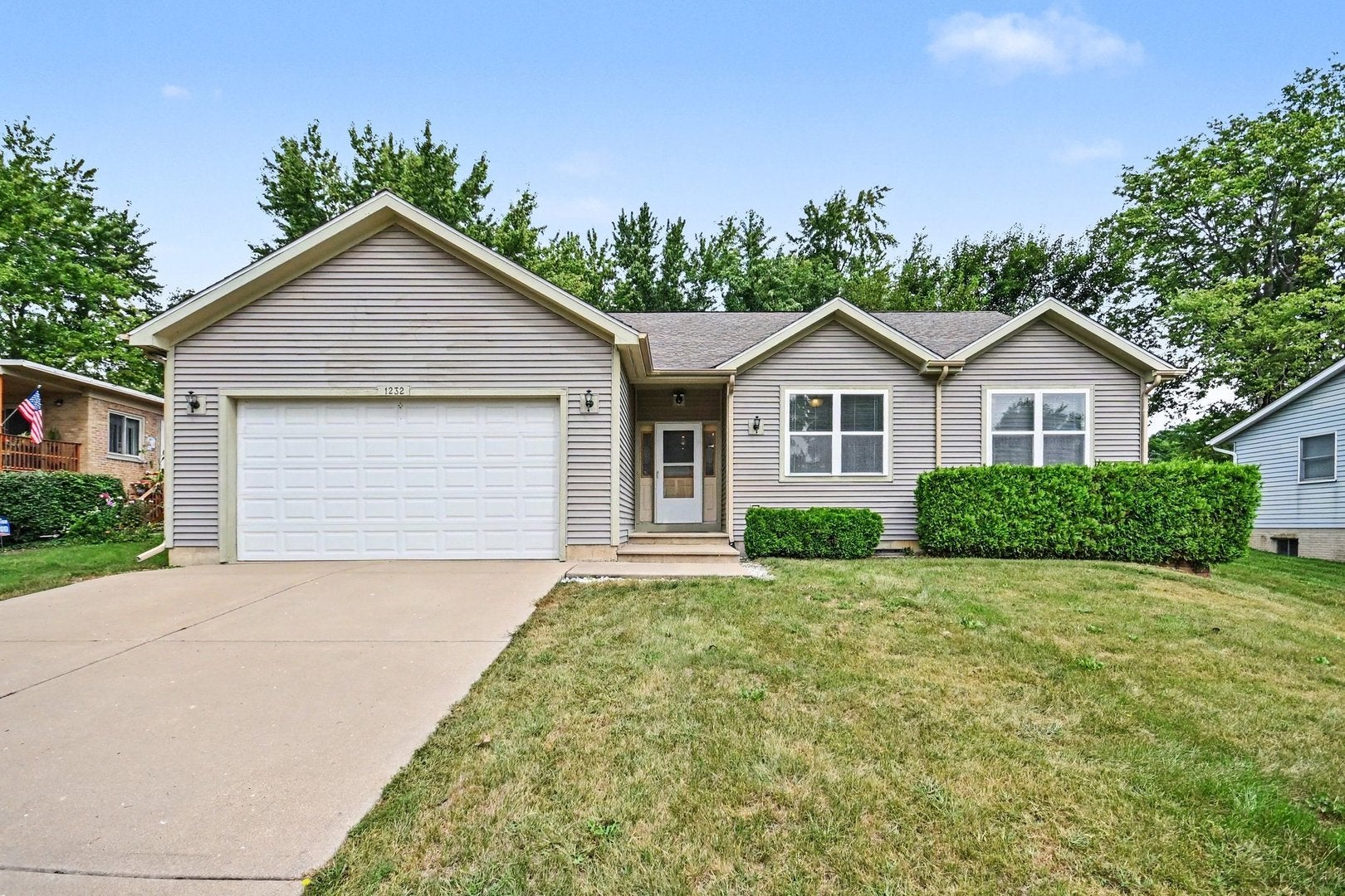 1232 Lakewood Drive — photo