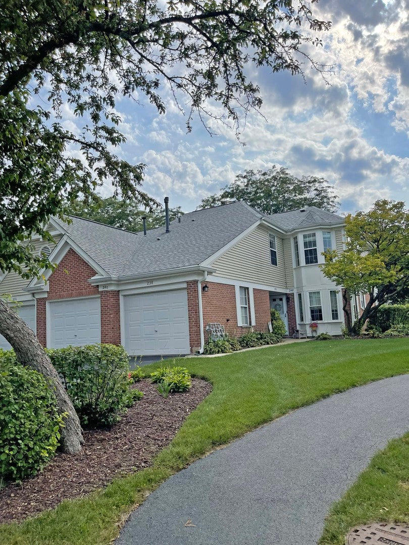 238 Green Knoll Lane 238 — photo