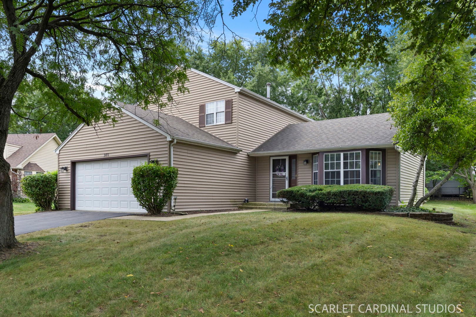 980 Oakland Lane — photo