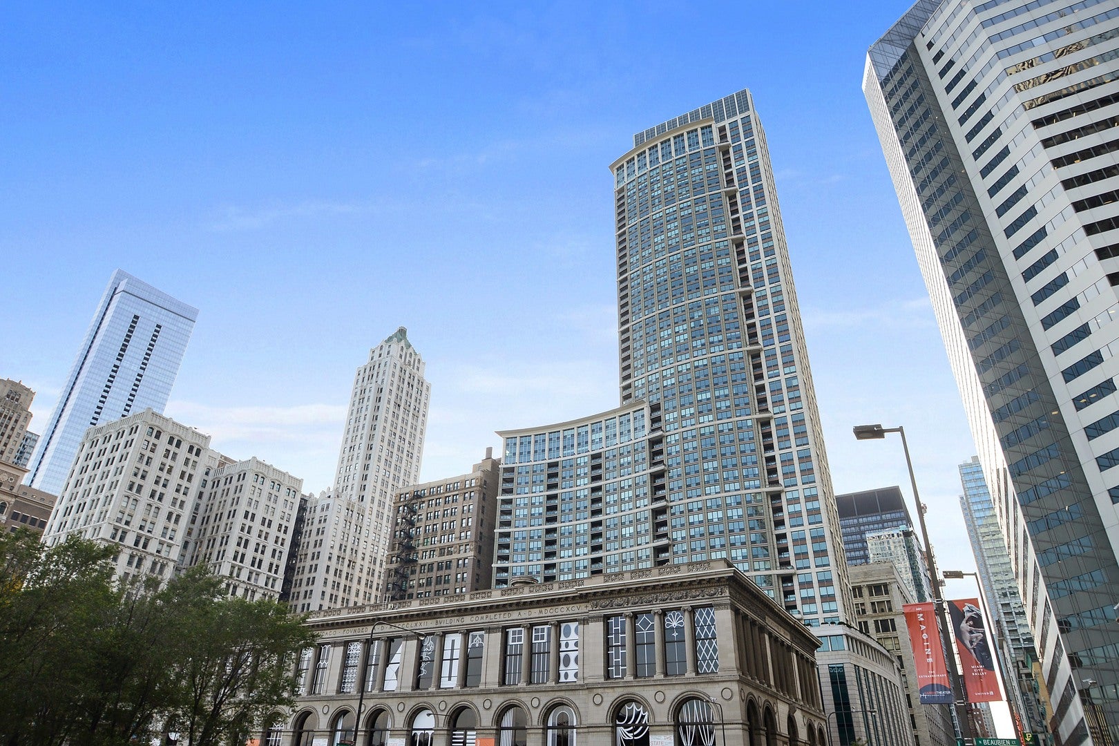 130 N Garland Court 3103 — photo