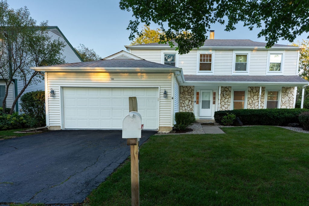 901 Providence Lane — photo