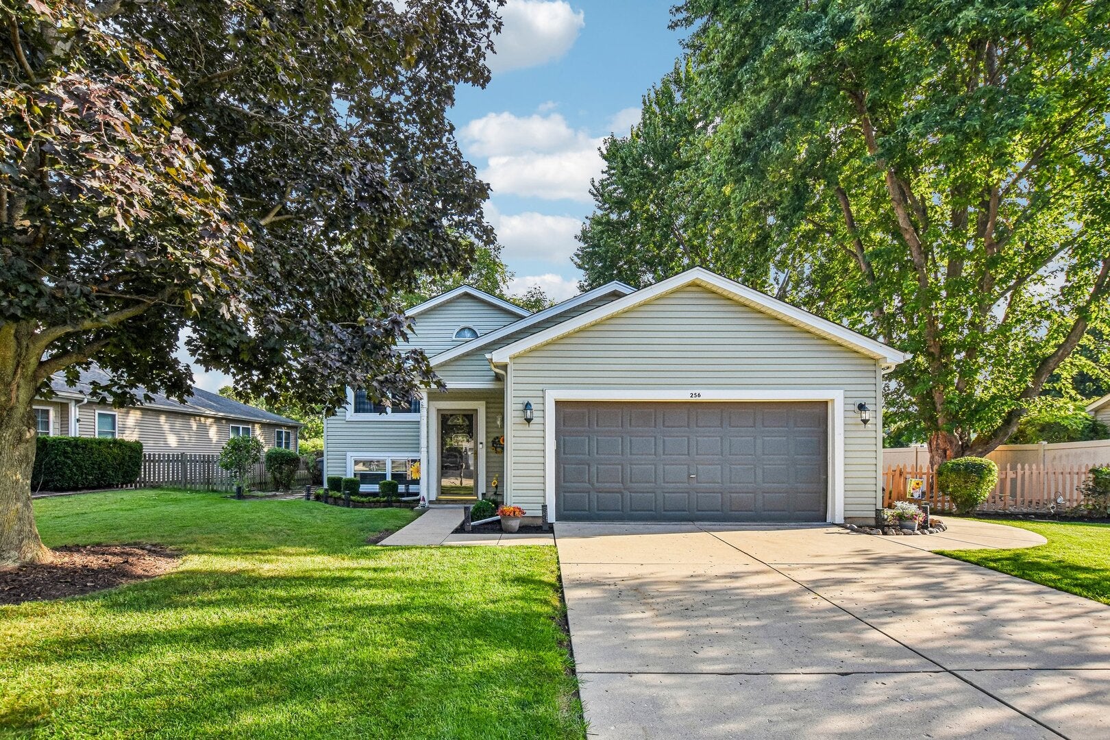256 Meadows Drive — photo